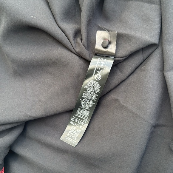 Floral Black and Red Dress - Picture 6 of 6